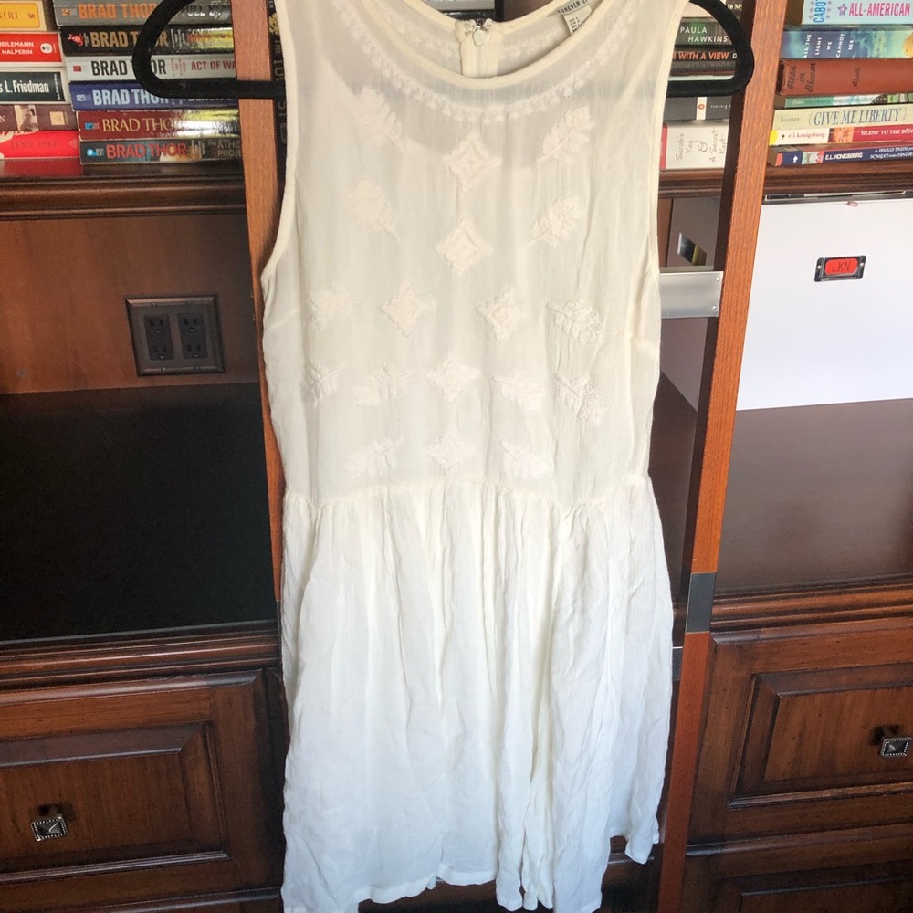 White/Cream Embroidered Flowy Dress